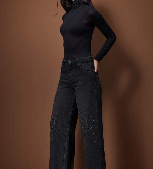 Chic Black Stone Embellished Mid-Rise Wide Leg Denim Jeans