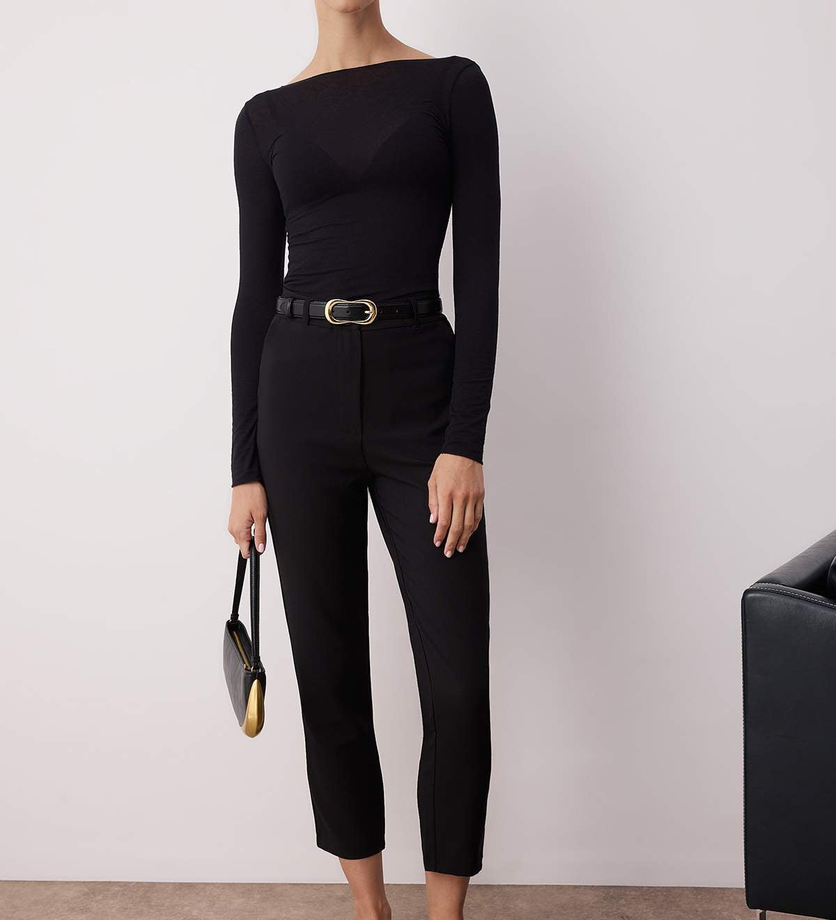 Trendyolmilla Chic Woven Cigarette Pants: Sleek, Stretchy, Narrow Leg Comfort