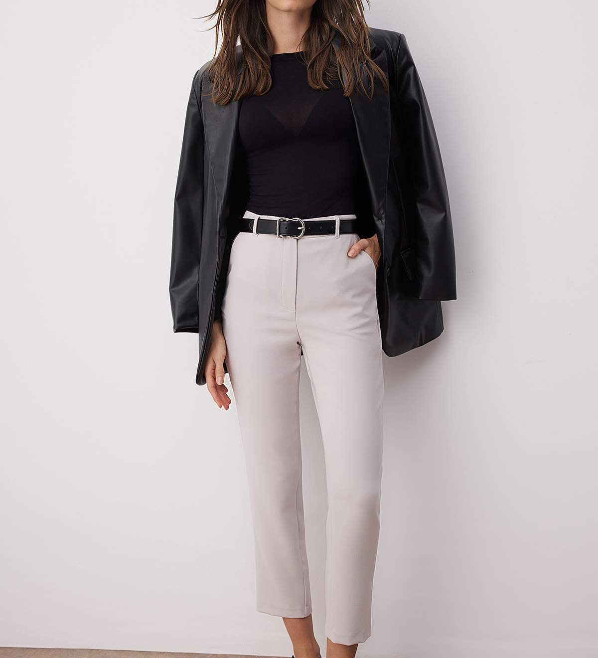 Trendyolmilla Chic Woven Cigarette Pants: Sleek, Stretchy, Narrow Leg Comfort