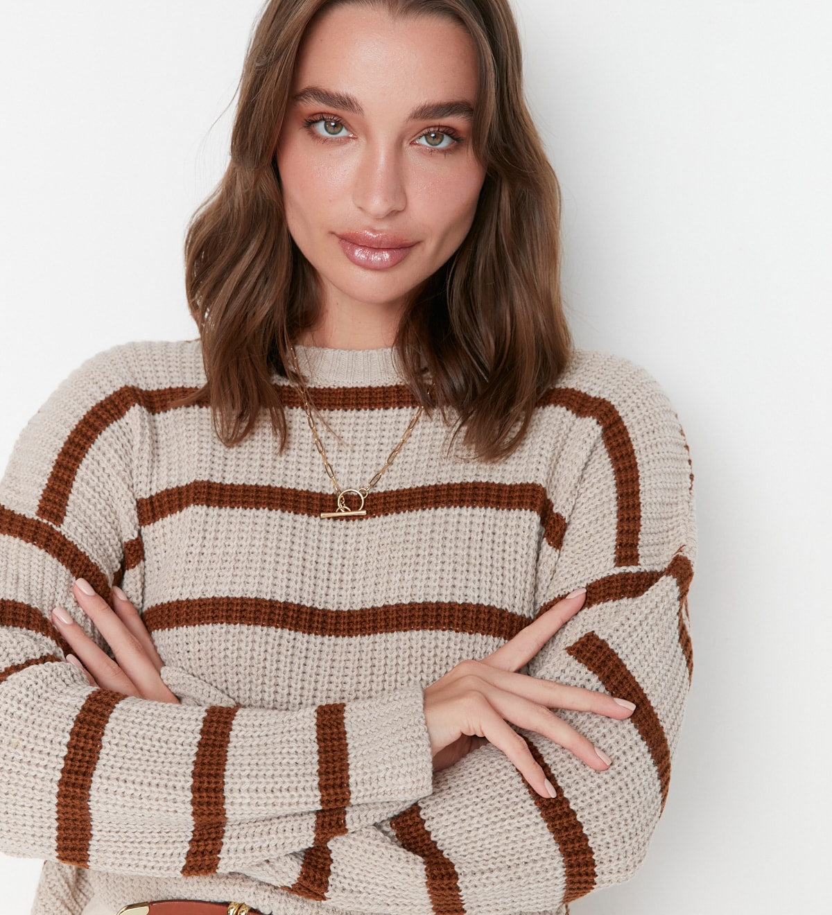 Discover comfort and style with our Women’s Striped Waffle Knit Sweater. Soft fabric, classic stripes, and a relaxed fit make this cozy sweater a wardrobe essential. Shop now on atikastyle and enjoy free shipping!
