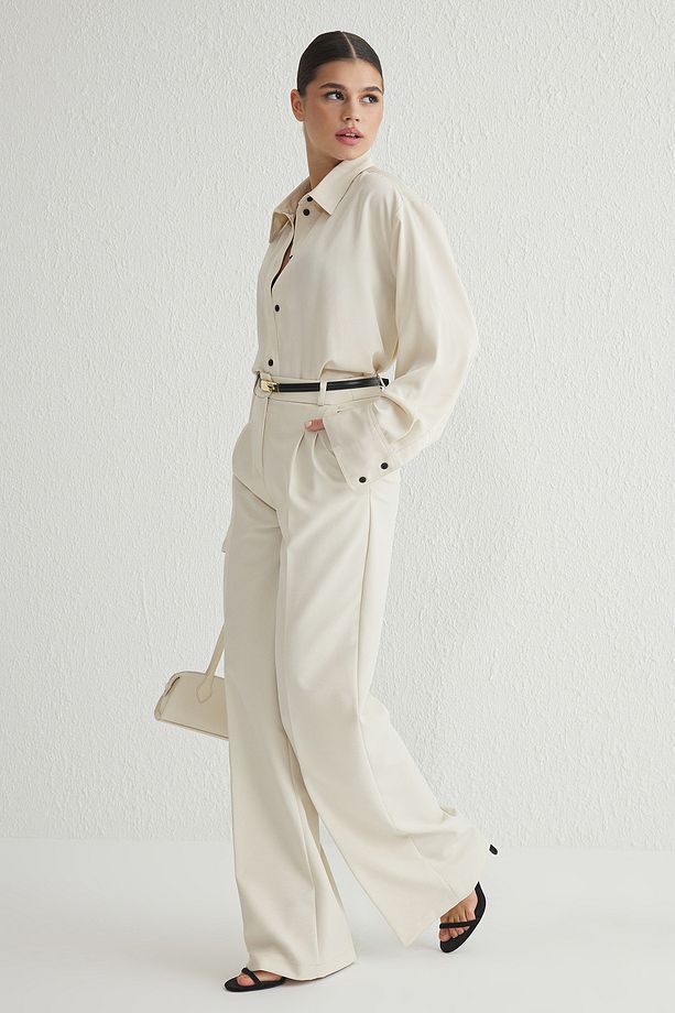 Women’s High-Waisted Beige Wide-Leg Trousers – Tailored Workwear Pants | Atikastyle