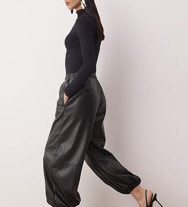  tapered fit | AtikaStyle