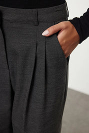 Olive Green High-Waist Tailored Pants – AtikaStyle