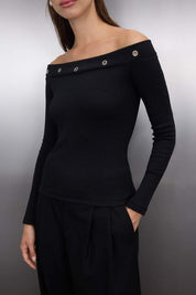 Black off-shoulder grommet detail women’s top – AtikaStyle
	•	Women’s chic black fitted evening top
	•	Long sleeve off-shoulder grommet blouse
