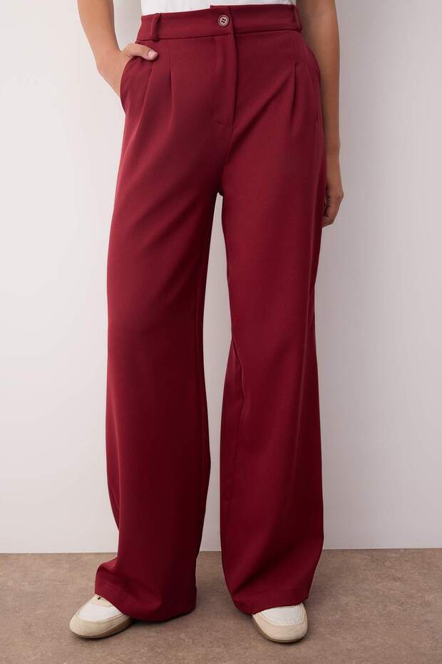 Women’s High-Waisted Beige Wide-Leg Trousers – Tailored Workwear Pants | Atikastyle