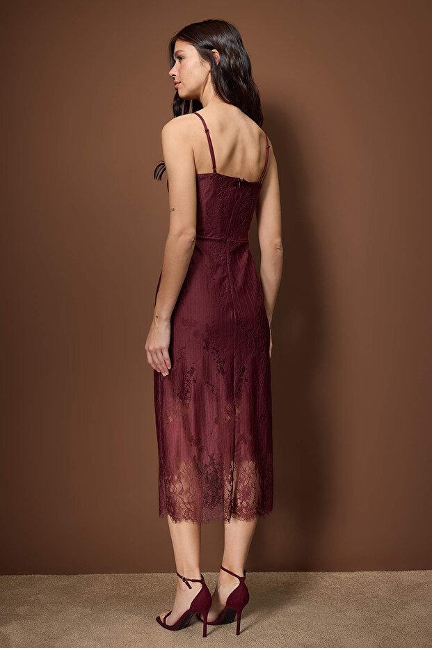 Plum Bodycon Lace Midi Cocktail Dress - Elegant Lined Figure-Hugging Style