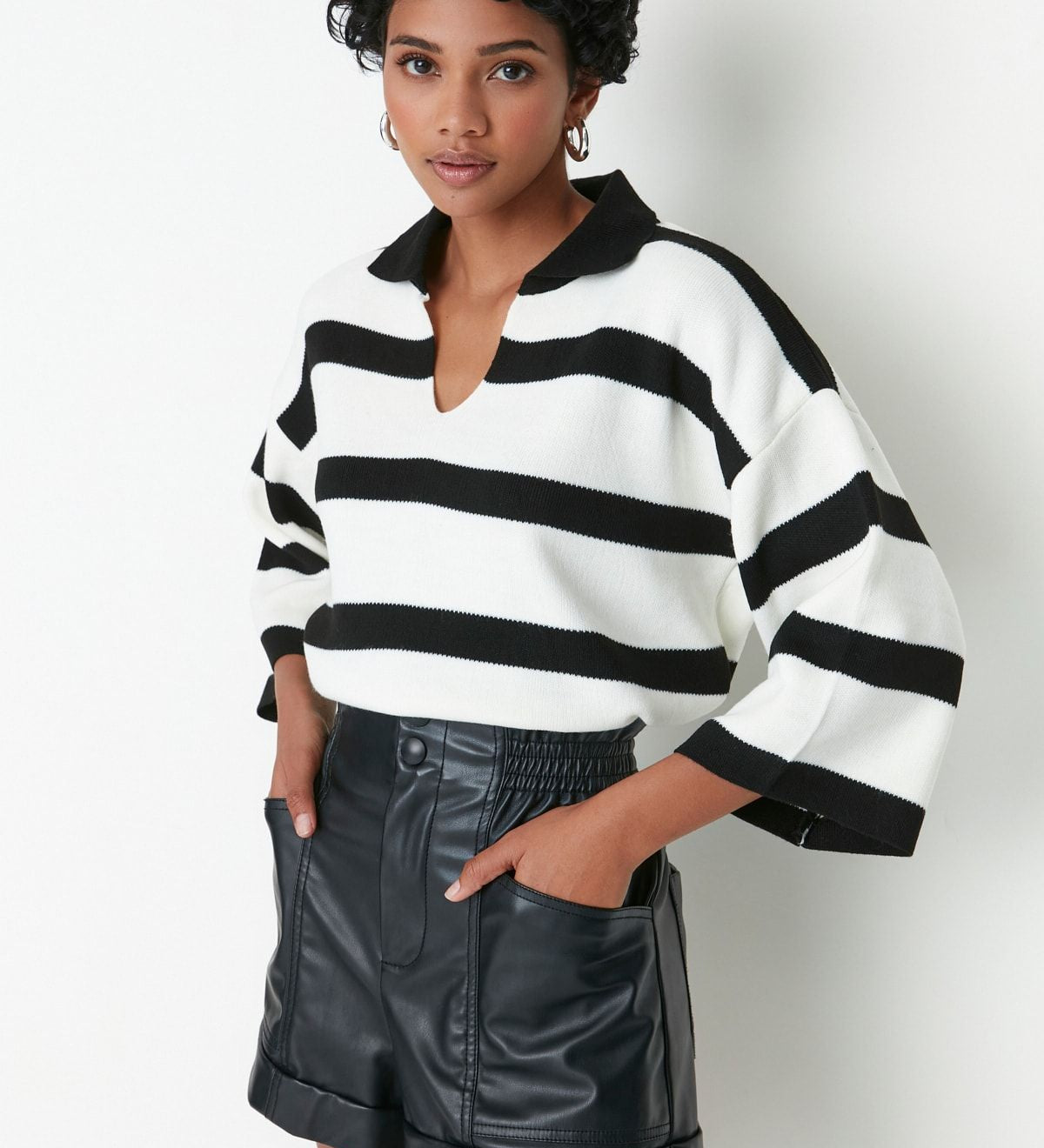 Women’s Black & White Striped Knit Polo Sweater – Casual Chic Long Sleeve Top | Atikastyle