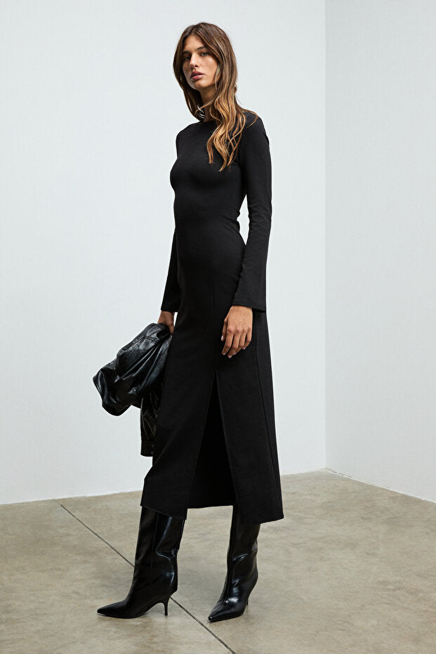 Black Knit Bodycon Maxi Dress | Long Sleeve, Side Slit | AtikaStyle
