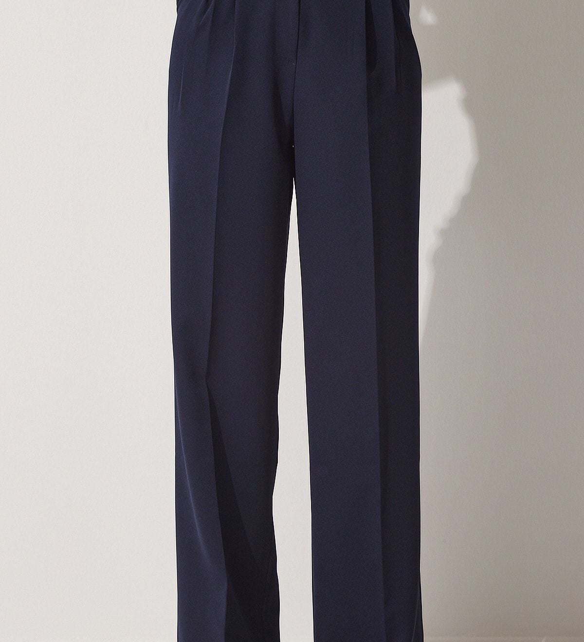 Women’s High-Waisted Wide-Leg Pleated Trousers