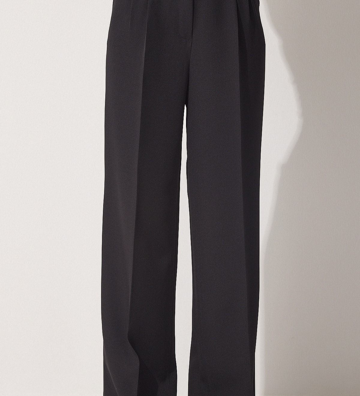Women’s High-Waisted Wide-Leg Pleated Trousers